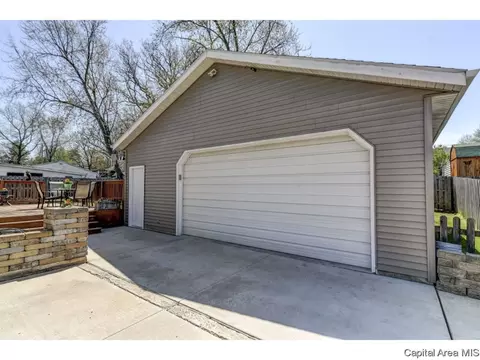 512 E Jackson, Riverton, IL 62561 photo 12