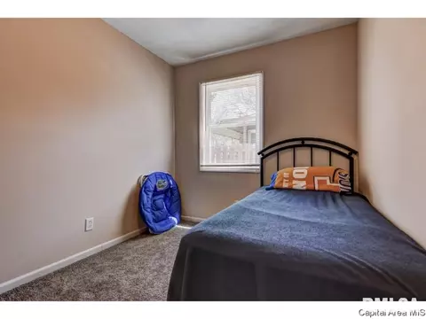 512 E Jackson, Riverton, IL 62561 photo 26