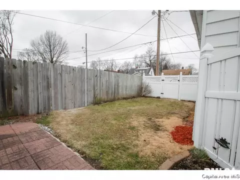 2329 S 9th St, Springfield, IL 62703 photo 20