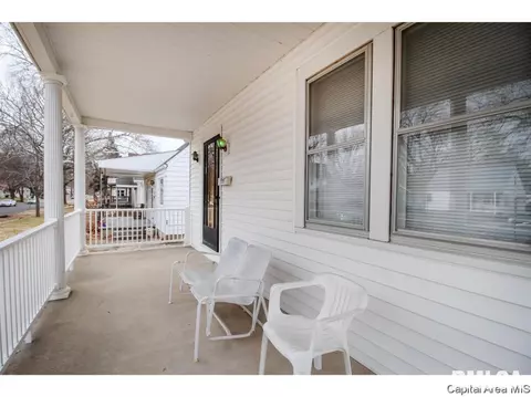 2329 S 9th St, Springfield, IL 62703 photo 3