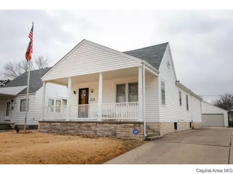 2329 S 9th St, Springfield, IL 62703 photo 1