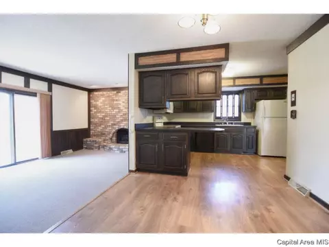 2913 Clifton Dr, Springfield, IL 62704 photo 10
