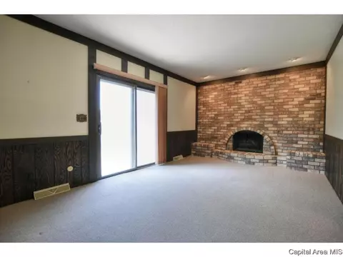 2913 Clifton Dr, Springfield, IL 62704 photo 14