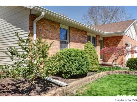 3335 Rawlings Dr, Springfield, IL 62704 photo 4