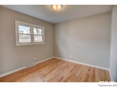 1808 N Wolfe St, Springfield, IL 62702 photo 17