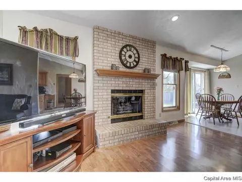 1112 Harmony Ct, Springfield, IL 62703 photo 5