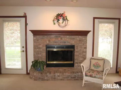 3921 Eagle Wing Rd, Springfield, IL 62711 photo 10