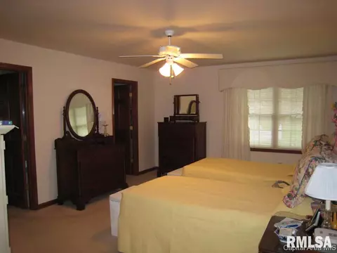 3921 Eagle Wing Rd, Springfield, IL 62711 photo 12