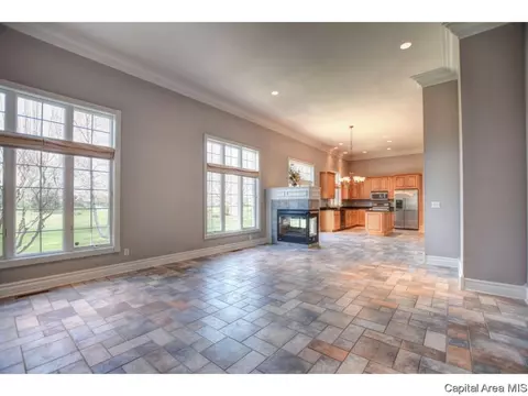 4601 Blackwolf Rd, Springfield, IL 62711 photo 11