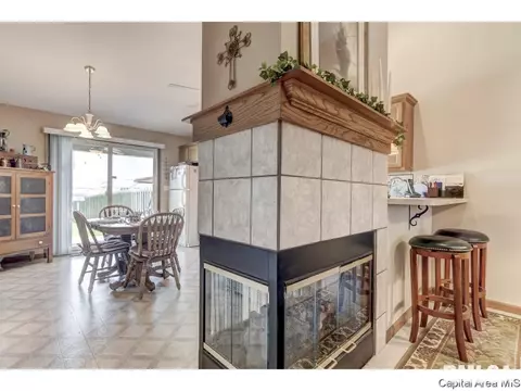 6320 Hayley Ct, Springfield, IL 62712 photo 11