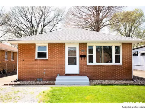 3239 S 6th St, Springfield, IL 62703 photo 1
