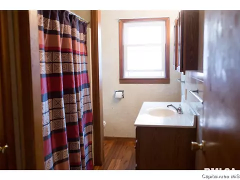 3239 S 6th St, Springfield, IL 62703 photo 13