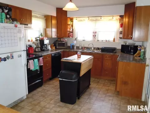 873 105th, Berwick, IL 61417 photo 16