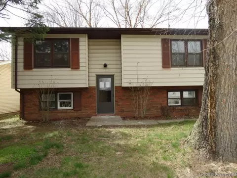 3821 Thrush Ln, Springfield, IL 62707 photo 1