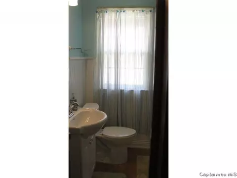 2309 S Walnut, Springfield, IL 62704 photo 8