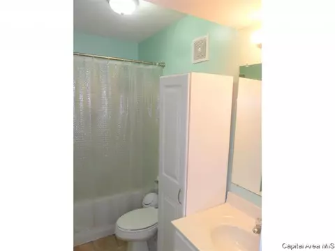 33 Calland Dr, Springfield, IL 62704 photo 16