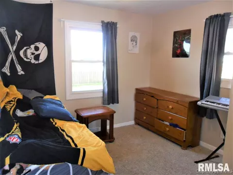 33 Calland Dr, Springfield, IL 62704 photo 11