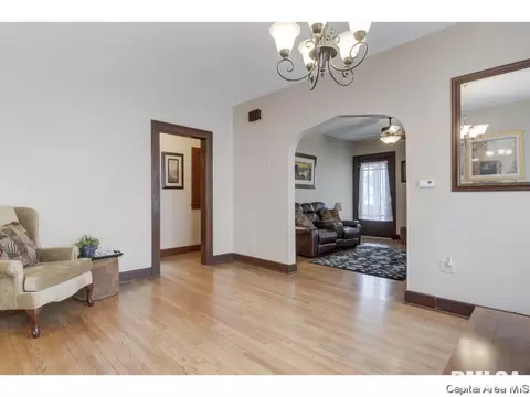 1441 N 3rd St, Springfield, IL 62702 photo 10