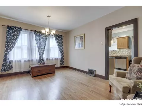 1441 N 3rd St, Springfield, IL 62702 photo 8