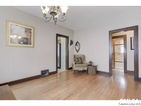 1441 N 3rd St, Springfield, IL 62702 photo 9