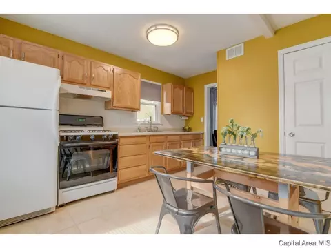 2804 S Fillmore St, Springfield, IL 62704 photo 7