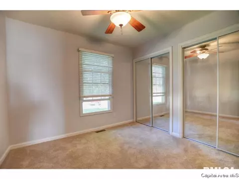 2800 Warrior Blvd, Springfield, IL 62712 photo 15