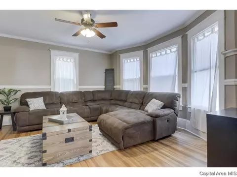 1837 S Pasfield St, Springfield, IL 62704 photo 8