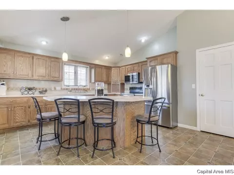 3920 Greenfield, Springfield, IL 62704 photo 9