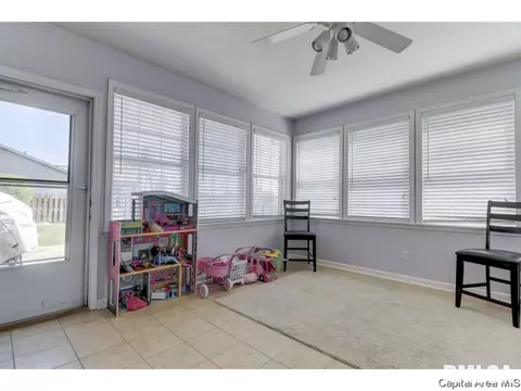 3920 Greenfield, Springfield, IL 62704 photo 13