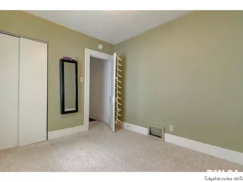 2028 S Pasfield St, Springfield, IL 62704 photo 18