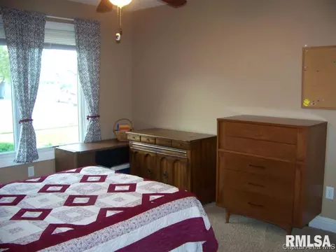 4100 Highbury Dr, Springfield, IL 62711 photo 9