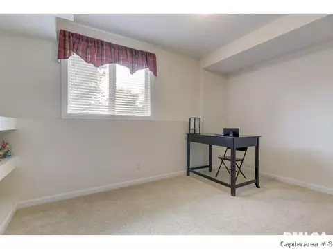 7308 Piper Glen Dr, Springfield, IL 62711 photo 24