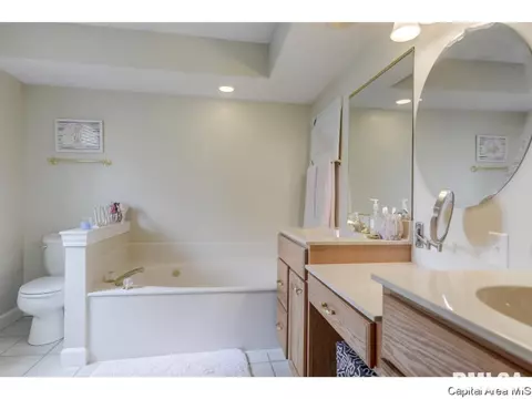 7308 Piper Glen Dr, Springfield, IL 62711 photo 16