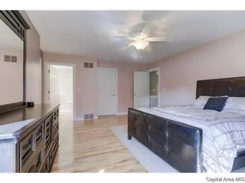 7308 Piper Glen Dr, Springfield, IL 62711 photo 14