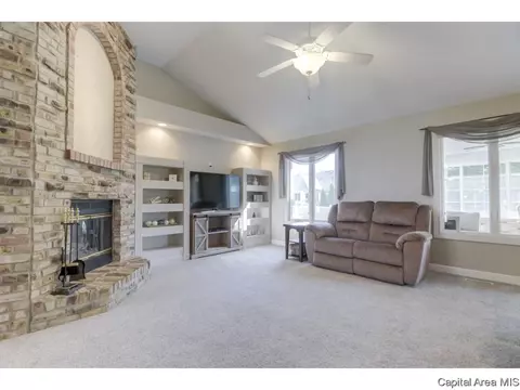 7308 Piper Glen Dr, Springfield, IL 62711 photo 6
