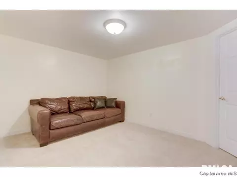 7308 Piper Glen Dr, Springfield, IL 62711 photo 20