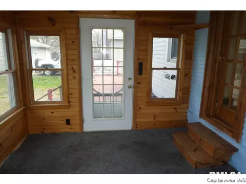 220 N Street St, Weldon, IL 61882 photo 9