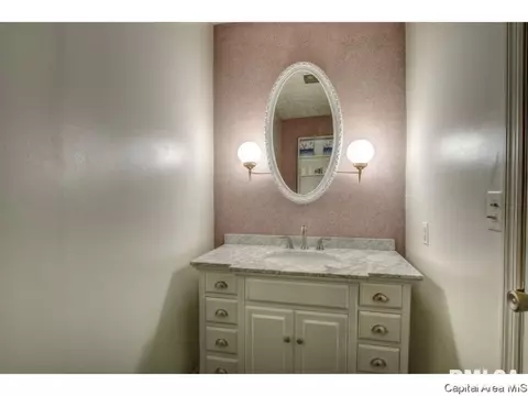 2009 S 5th St, Springfield, IL 62703 photo 16