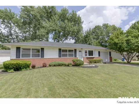 6 Lariat Dr, Springfield, IL 62702 photo 5