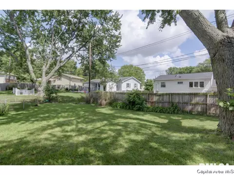 6 Lariat Dr, Springfield, IL 62702 photo 8