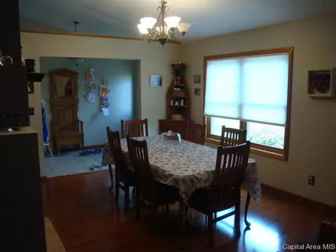 609 Tecumseh Trl, Springfield, IL 62711 photo 6
