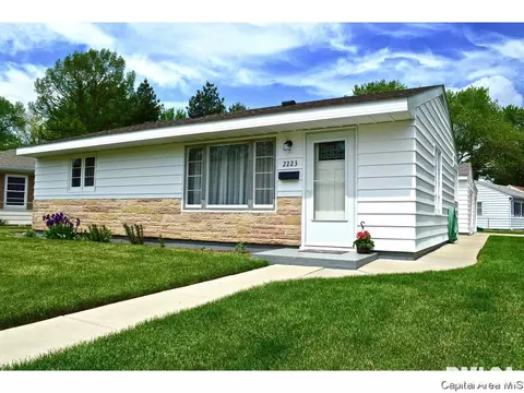 2223 Grant, Springfield, IL 62703 photo 1