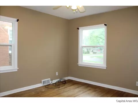 1937 N 6th St, Springfield, IL 62702 photo 10