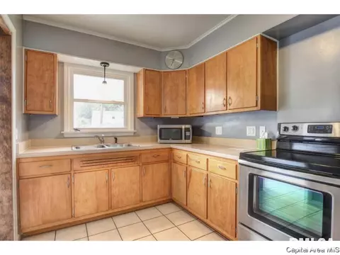 1504 W Monroe St, Springfield, IL 62704 photo 9