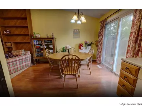 113 Neptune Villa, Springfield, IL 62703 photo 6