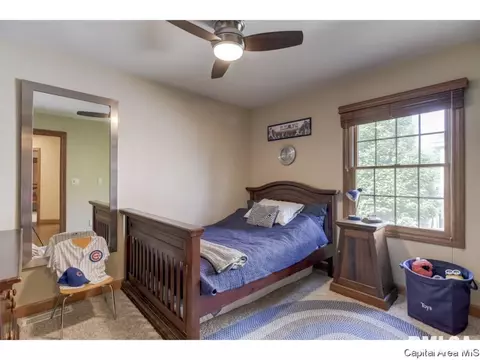 2712 Newcastle, Springfield, IL 62711 photo 21