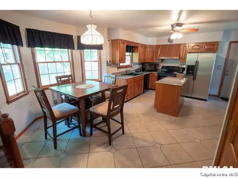 3112 La Conner Dr, Springfield, IL 62704 photo 8