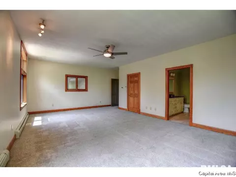 3363 Spaulding Orchard Rd, Springfield, IL 62711 photo 11