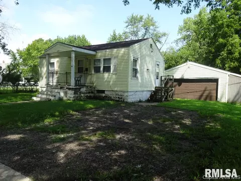 1409 Enterprise St, Springfield, IL 62702 photo 2