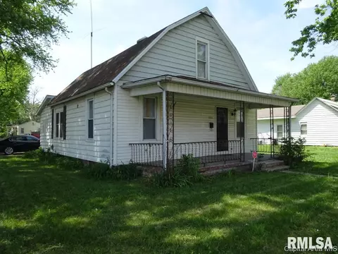 1103 N 15th St, Springfield, IL 62702 photo 1